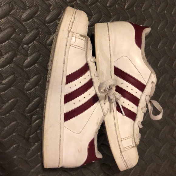 GIRLS ADIDAS SNEAKERS - Picture 4 of 6